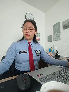 Queen linda1 online show from 05-18-26, 12:22