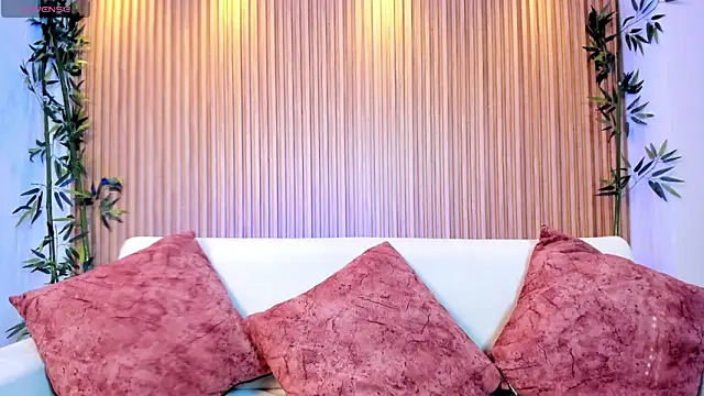 Giorgia kowalski online show from 04-23-26, 08:33