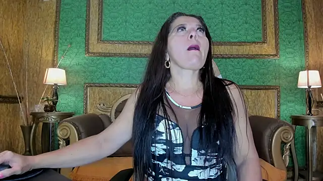 Snapshot of Agata_Jade chatting on 07-15-26, 12:10 Agata Jade online show from 07-15-26, 12:10