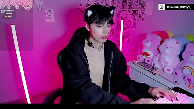 Sakura Kitty  online show from 05-10-26, 03:33