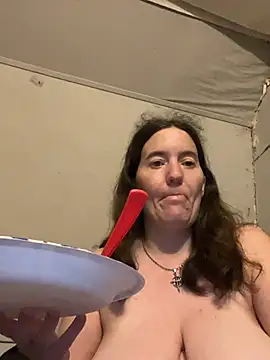 Mini83 online show from 06-18-26, 01:50