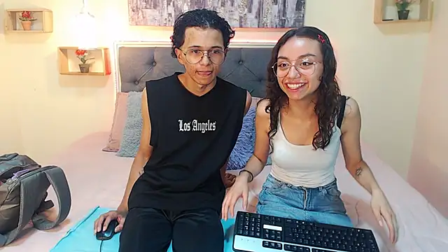 Snapshot of Lubli_thodez chatting on 04-25-26, 01:36 Lubli thodez online show from 04-25-26, 01:36