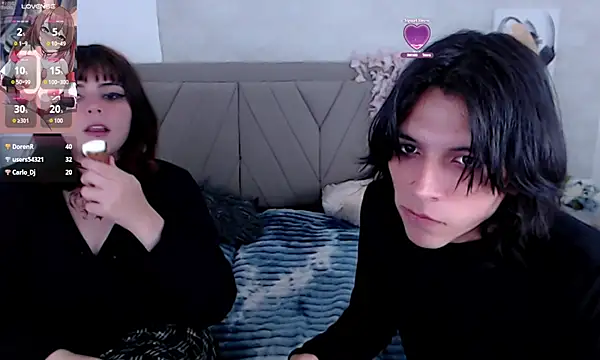 Snapshot of raven_n_matt chatting on 05-21-26, 07:26 raven n matt online show from 05-21-26, 07:26