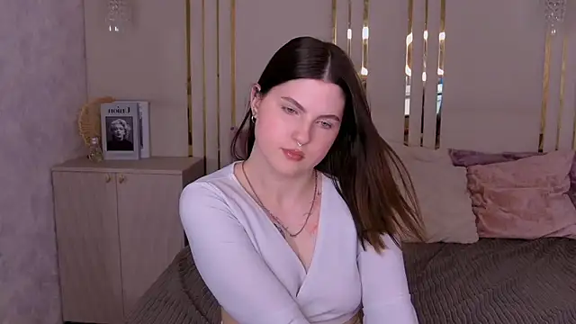 Snapshot of IvySimmons chatting on 05-11-26, 03:45 IvySimmons online show from 05-11-26, 03:45