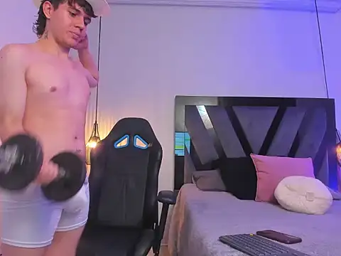 miguel oapina online show from 04-27-26, 09:46