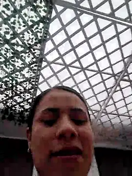 Snapshot of Nicol_Alvarez1 chatting on 04-29-26, 08:48 Nicol Alvarez1 online show from 04-29-26, 08:48