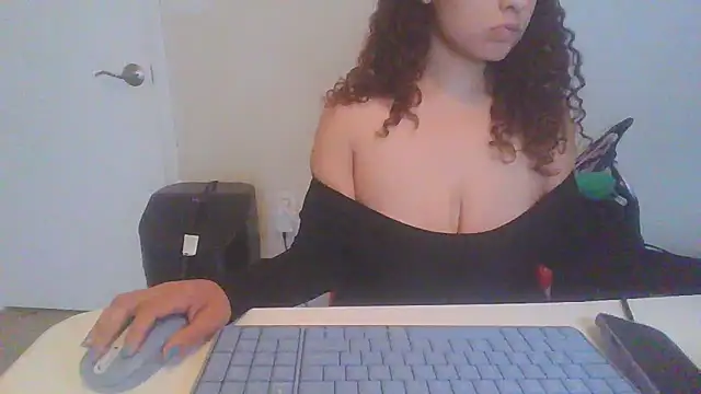 sugarbaby1818 online show from 04-27-26, 06:28