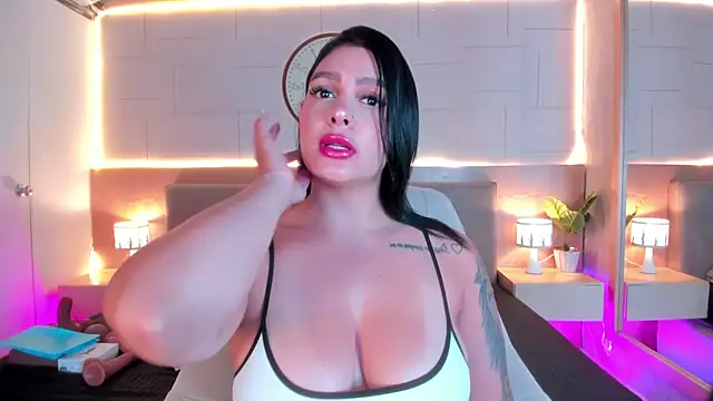 Megan charles  online show from 07-25-26, 11:19