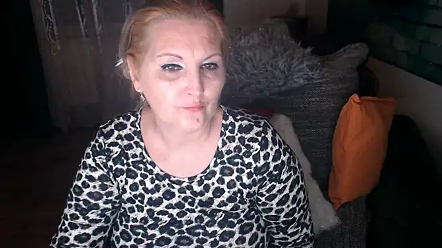 Divineblond online show from 02-01-25, 10:55