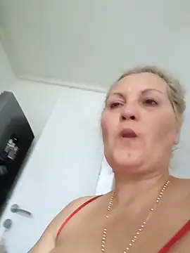 Divineblond online show from 11-12-25, 01:11