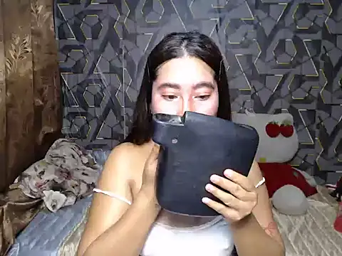 ur prettychelsie online show from 05-29-26, 10:24