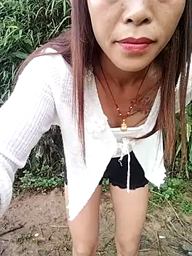 Snapshot of babyboo91 chatting on 07-04-26, 11:44 babyboo91 online show from 07-04-26, 11:44