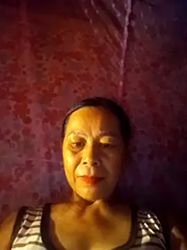 Snapshot of Ari-Na9 chatting on 06-16-26, 02:09 Ari-Na9 online show from 06-16-26, 02:09