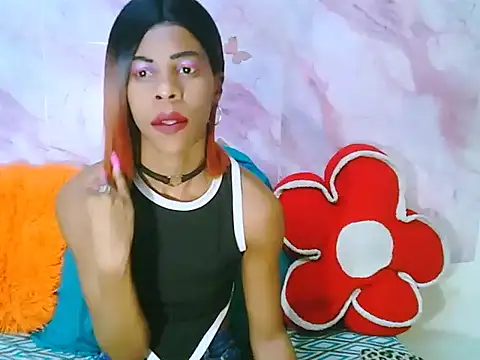 Snapshot of EbonySweetPeach chatting on 05-16-26, 05:48 EbonySweetPeach online show from 05-16-26, 05:48