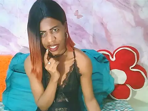 Snapshot of EbonySweetPeach chatting on 05-25-26, 06:08 EbonySweetPeach online show from 05-25-26, 06:08