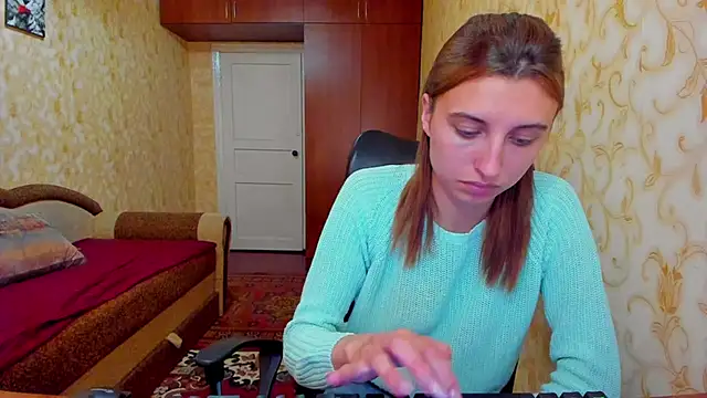 MilaShka29 online show from 06-17-26, 07:00