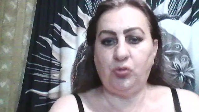 LoaqLovew online show from 06-14-26, 09:11
