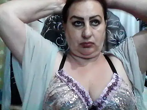 LoaqLovew online show from 06-24-26, 08:24