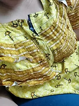 Call Honey online show from 06-12-26, 03:55