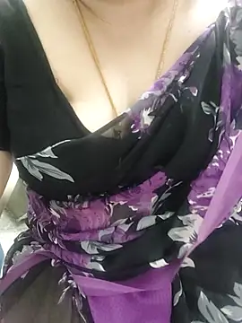 Call Honey online show from 07-08-26, 05:39