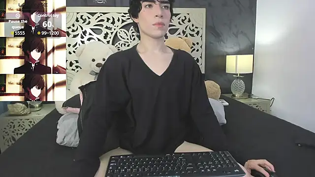 Snapshot of DemonFoxx chatting on 06-25-26, 12:09 DemonFoxx online show from 06-25-26, 12:09
