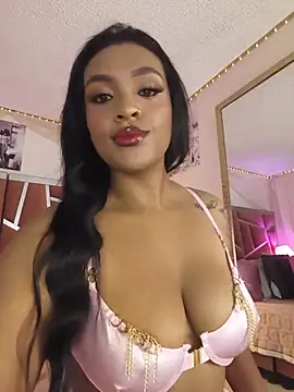Snapshot of allycharlotte chatting on 07-19-26, 05:55 allycharlotte online show from 07-19-26, 05:55