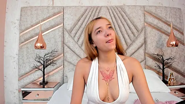 SamaanthaMiller online show from 05-03-26, 08:59