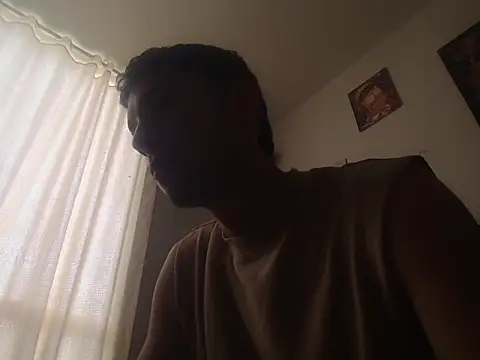 santiiago whitee online show from 05-06-26, 03:28