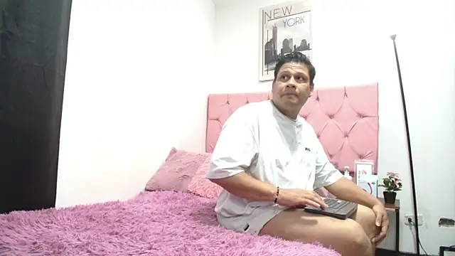 Xtream LoversXXX online show from 05-23-26, 11:20