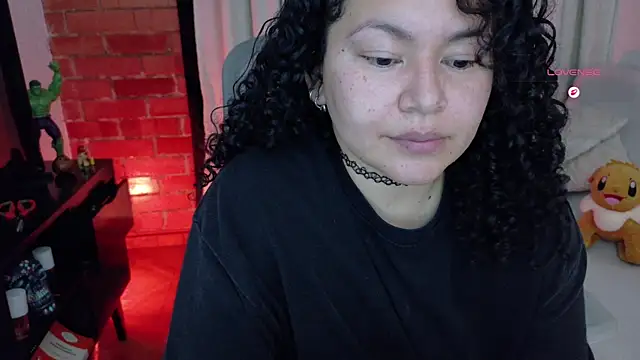 Snapshot of MissBronte chatting on 06-04-26, 11:33 MissBronte online show from 06-04-26, 11:33