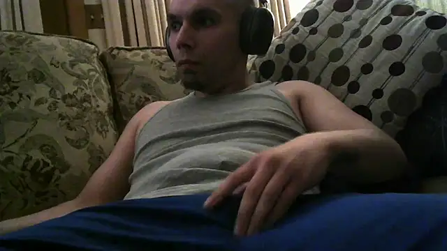 Snapshot of Caduceus_85 chatting on 05-07-26, 07:25 Caduceus 85 online show from 05-07-26, 07:25