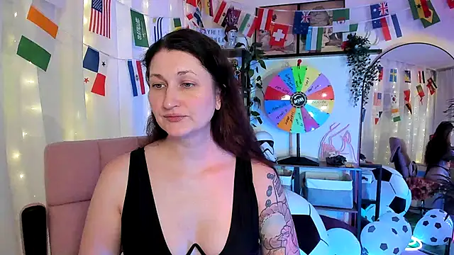 Snapshot of Magnea chatting on 07-03-26, 03:46 Magnea online show from 07-03-26, 03:46