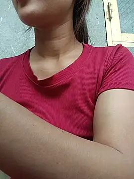 Rosie LoveUU online show from 05-19-26, 02:29