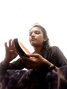 Snapshot of SS_sanjna chatting on 05-16-26, 01:13 SS sanjna online show from 05-16-26, 01:13