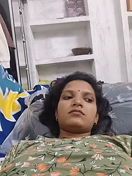 Snapshot of SS_sanjna chatting on 06-22-26, 04:04 SS sanjna online show from 06-22-26, 04:04