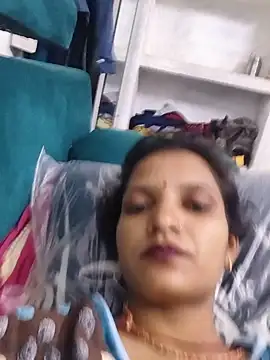 Snapshot of SS_sanjna chatting on 06-24-26, 05:12 SS sanjna online show from 06-24-26, 05:12