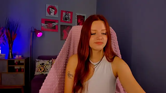 Snapshot of Sweet_Lottie chatting on 07-06-26, 03:25 Sweet Lottie online show from 07-06-26, 03:25