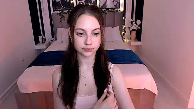  AliceWells online show from 07-07-26, 07:23
