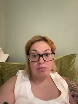 SecretRavenXO online show from 05-07-26, 09:53