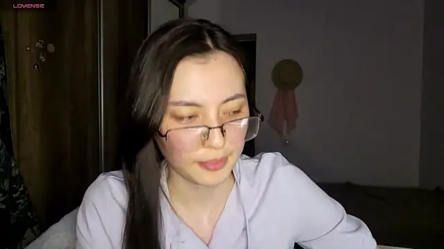 AshleyTropiano online show from 06-03-26, 04:34