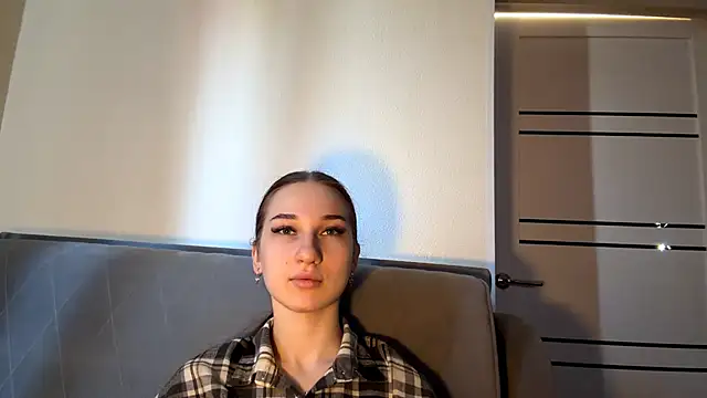 OliviaBuckaloo online show from 04-26-26, 12:47