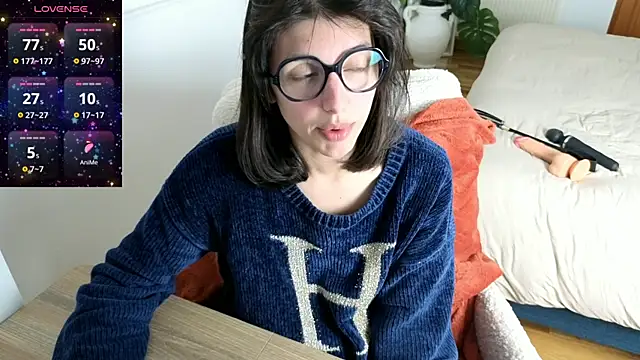 charlieangella online show from 05-13-26, 07:33