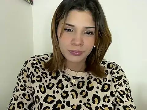 Im  molly6 online show from 06-12-26, 11:25