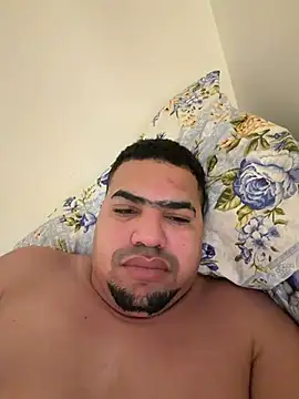 henriquez13 online show from 04-24-26, 01:52