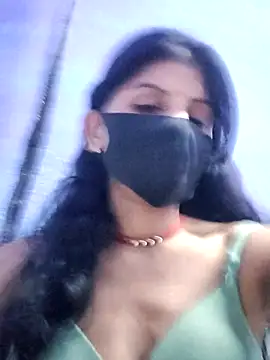 Snapshot of RUHI_1143 chatting on 05-23-26, 04:22 RUHI 1143 online show from 05-23-26, 04:22