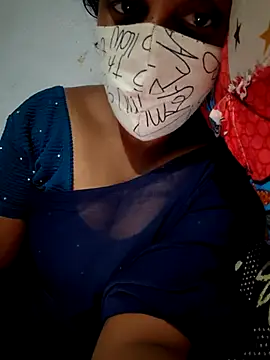 Tamil Hot HoneyBee online show from 05-31-26, 07:59