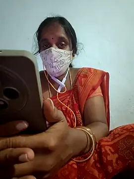 Tamil Hot HoneyBee online show from 06-16-26, 05:59
