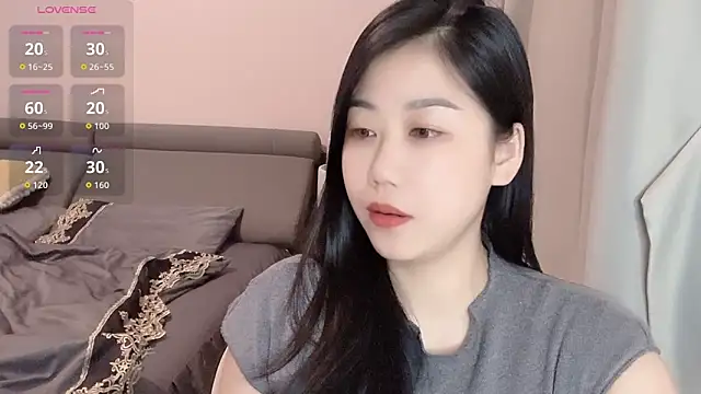 F-Yuwei online show from 05-30-26, 01:19