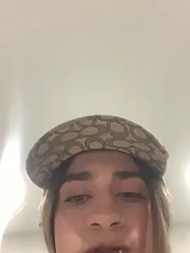 doll emberr online show from 06-21-26, 06:27