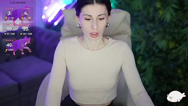 AfinaMonro online show from 04-27-26, 08:45